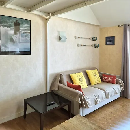 St-goustan A Tribord - Les De La Cote D'amour Apartment *